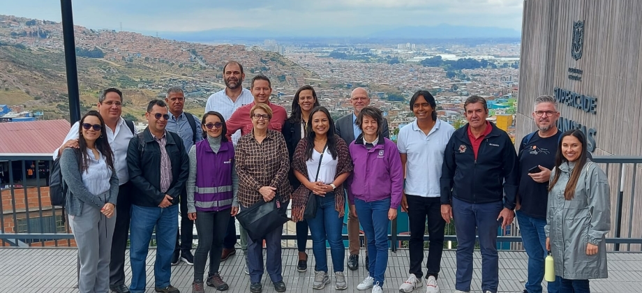 Medellín y Bogotá recibieron la Misión del Frente Nacional de Alcaldes de Brasil para promover el intercambio de experiencias y la cooperación descentralizada