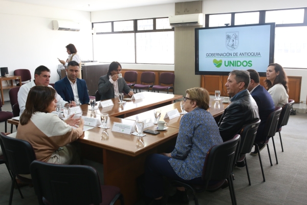 Misión a Medellín y Bogotá del Frente Nacional de Alcaldes de Brasil 